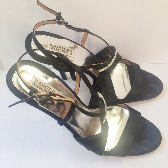 BADGLEY MISCHKA "RUBY" SATIN CRYSTAL JEWELED HEELS - Picture 3 of 9